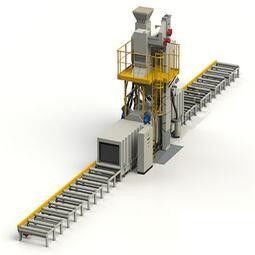 Roller Table Steel Plate Shot Blasting Machine For Treating Long / Flat Components