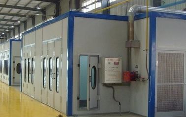 Manual Operation Sand Blasting Chamber / Room Surface Derust For Car And Cabinet